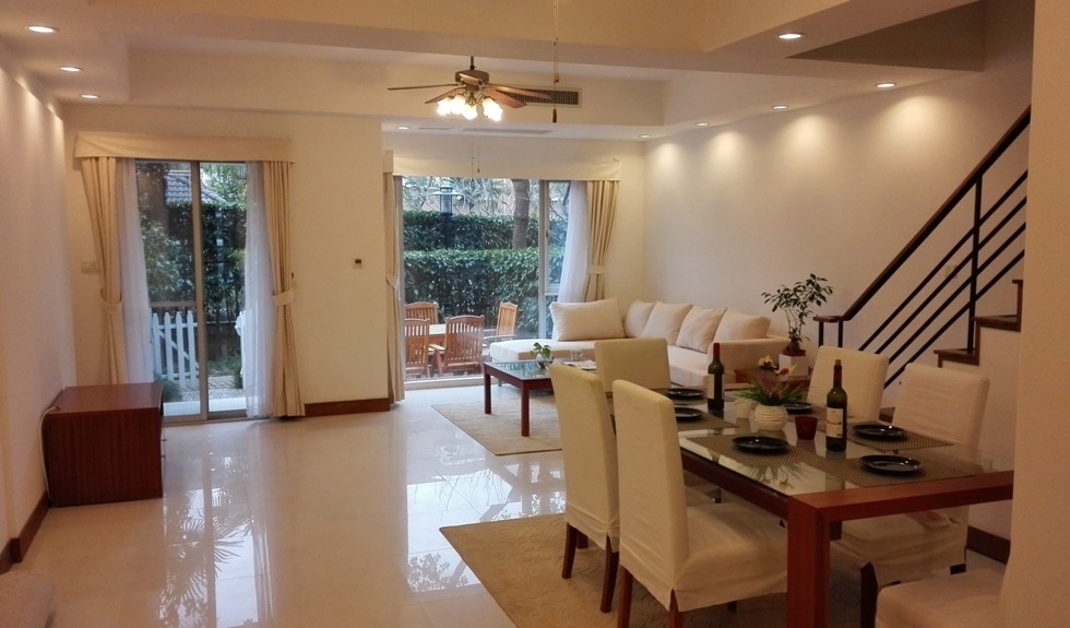 Rent Villa in Windsor Place hongqiao Shanghai for expats housing