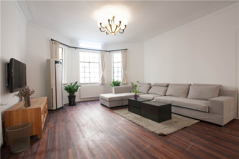 Shanghai apartment to rent near South Shanxi Road in French Concession